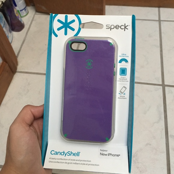 iPhone 5, 5s speck case