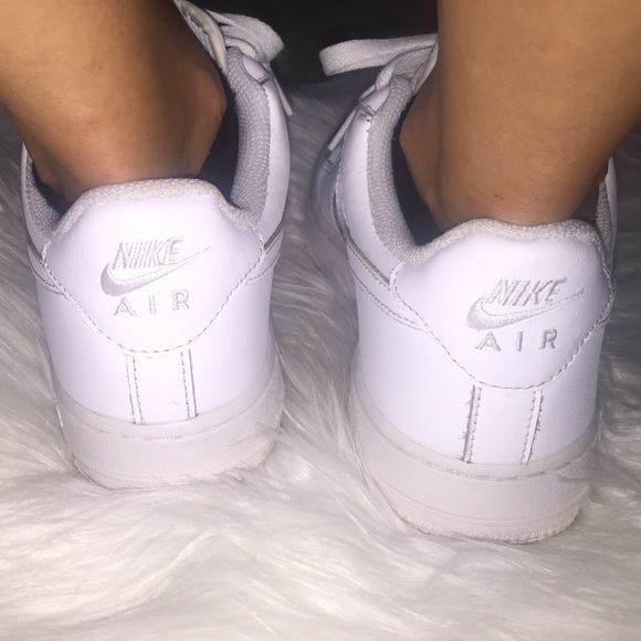 SOLD - Picture 3 of 4