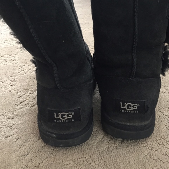 Black Uggs