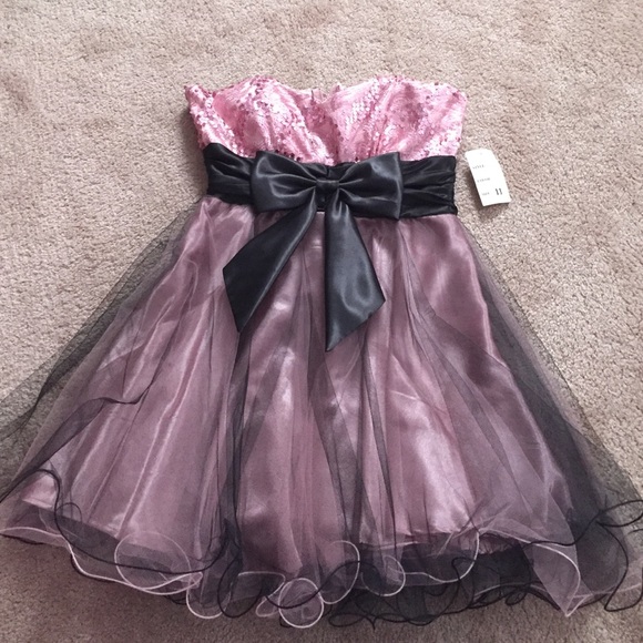 Pink/Black  homecoming dress