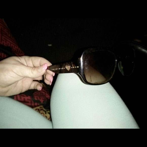 Coach sunglasses - Picture 1 of 2