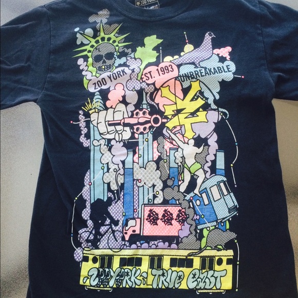 Guys black graphic tee