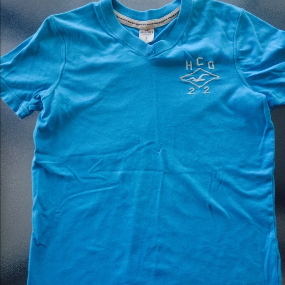 Guys light blue Hollister V neck