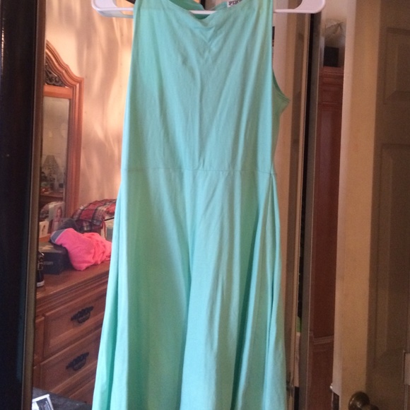 Open back dress NWOT - Picture 4 of 4