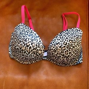 Leopard Victoria's Secret Pink bra 34 D