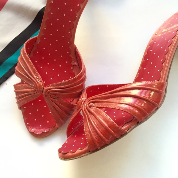 HP [moschino cheap & chic] red vintage mules - Picture 2 of 4