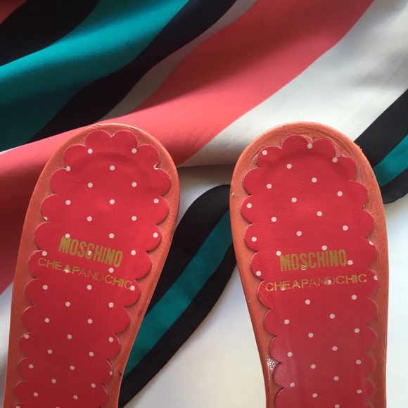 HP [moschino cheap & chic] red vintage mules - Picture 3 of 4