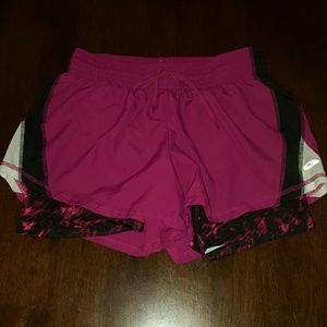 💥SALE💥 Champion 2-layer running shorts