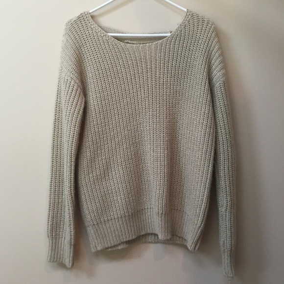 Urban Outfitters Sweater - Picture 4 of 4
