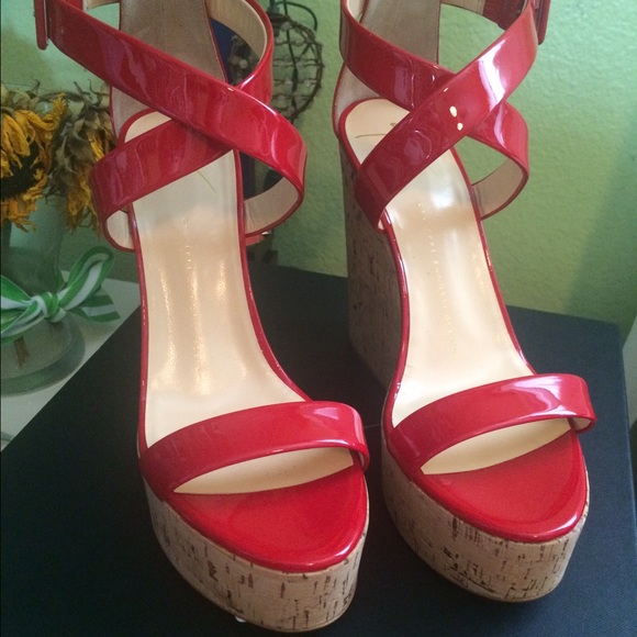 Sold 🚫 traded 🚫