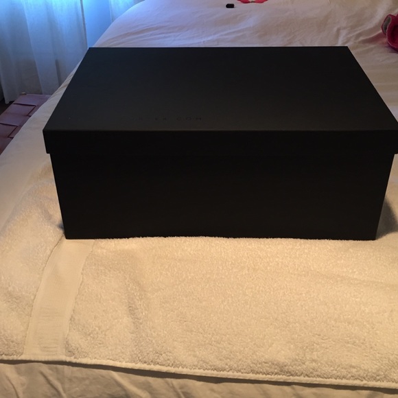 Box - Picture 3 of 3