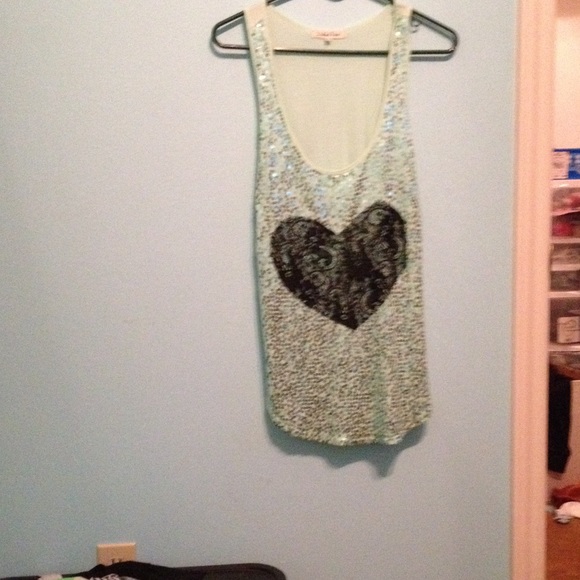 Tank top - Picture 2 of 4