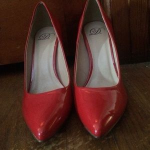 3 inch Red Pumps