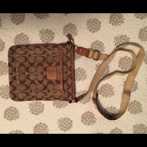 Coach cross body purse, original print