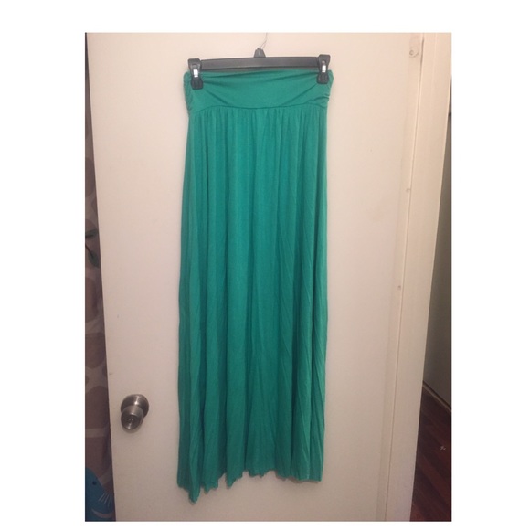 Maxi skirt