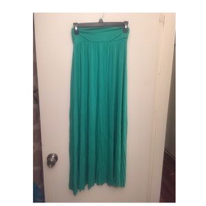 Maxi skirt