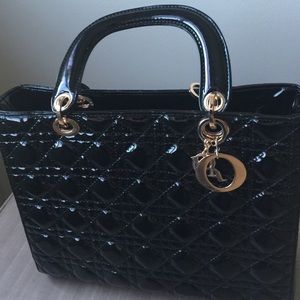 Tote handbag