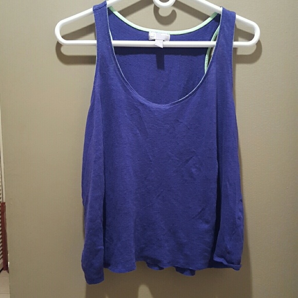 3 Crop Tanks