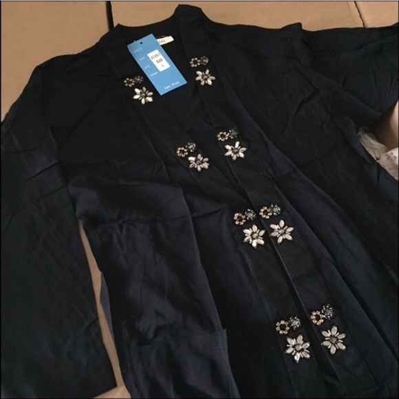 🚨LAST ONE🚨Black Embellished Duster - Picture 3 of 4