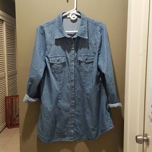 Forever 21 Denim Button down
