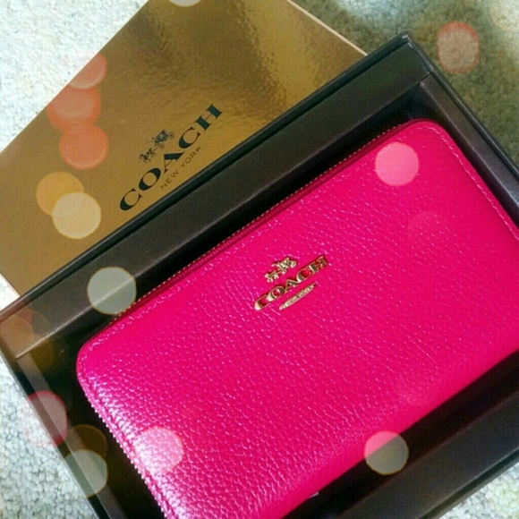 Coach Accessories - 💐Coach (Dark Pink/Ruby) Wallet💐