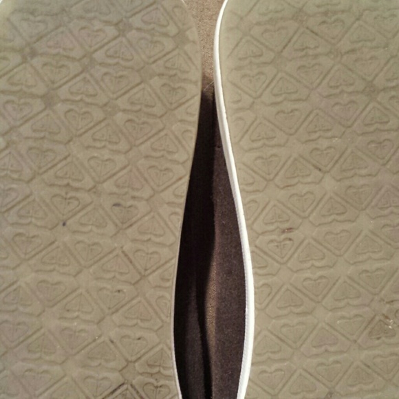 Brown Roxy Flats - Picture 3 of 4