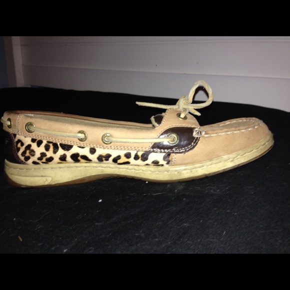 Sperrys - Picture 1 of 3