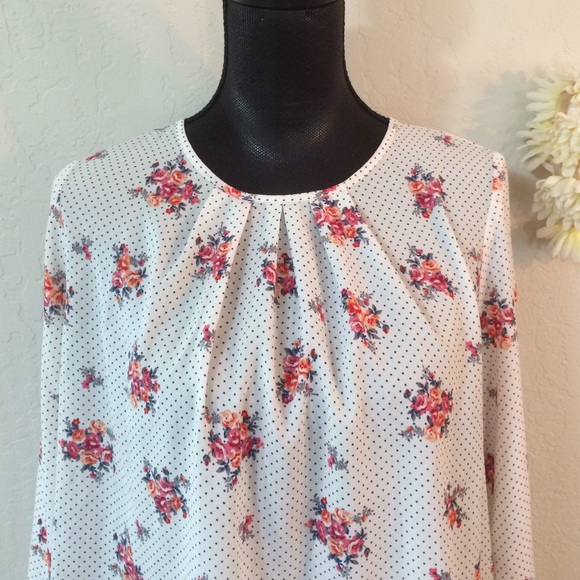 Forever 21 Tops - Dots & Roses