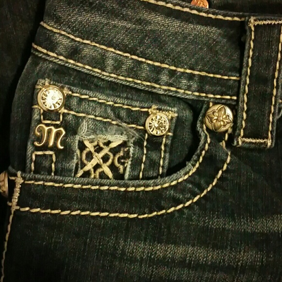 Flash sale Rhinestone Miss Me Jeans LOWEST - Picture 3 of 4