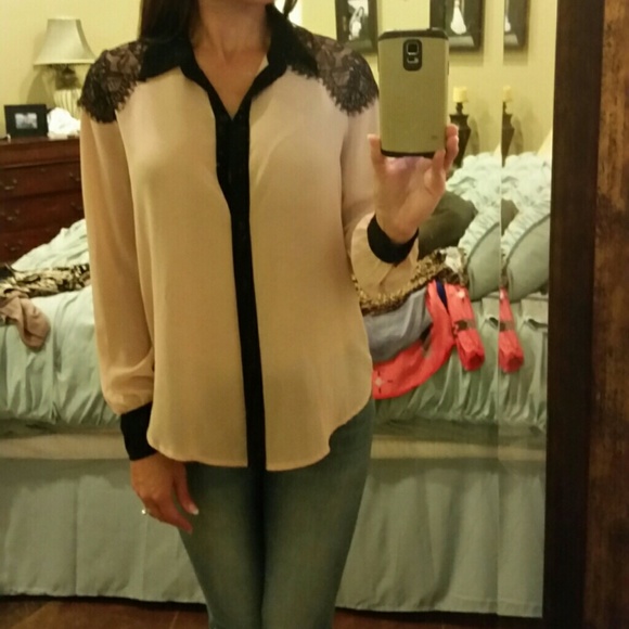 -----SOLD---- Blush & Black lace blouse