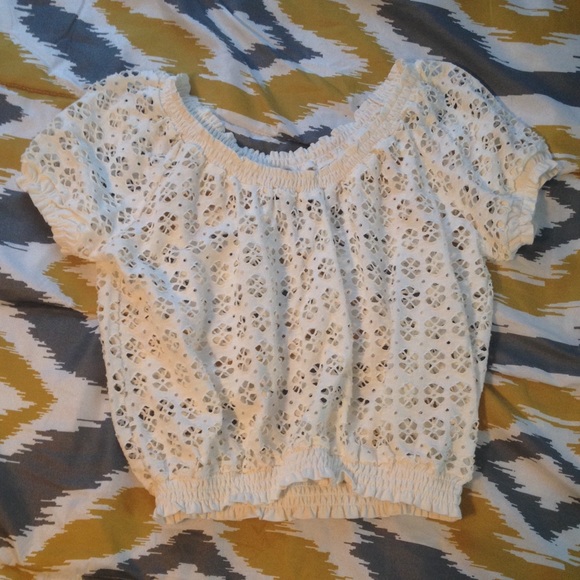 Rue 21 crop top