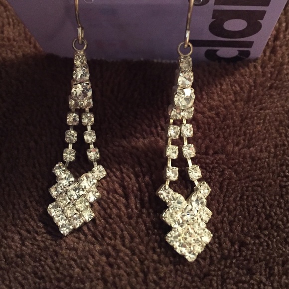 🔥  New Crystal earrings - Picture 2 of 3