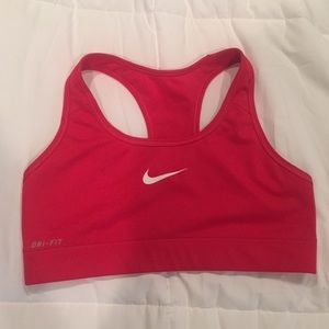 NWOT NIKE SPORTS BRA Dri-fit