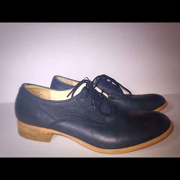 Boutique 9 Oxford shoes Sz 9.5