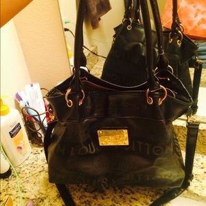 Louis Vuitton Cross body bag
