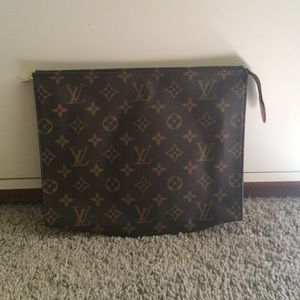 Original Louis Vuitton Clutch