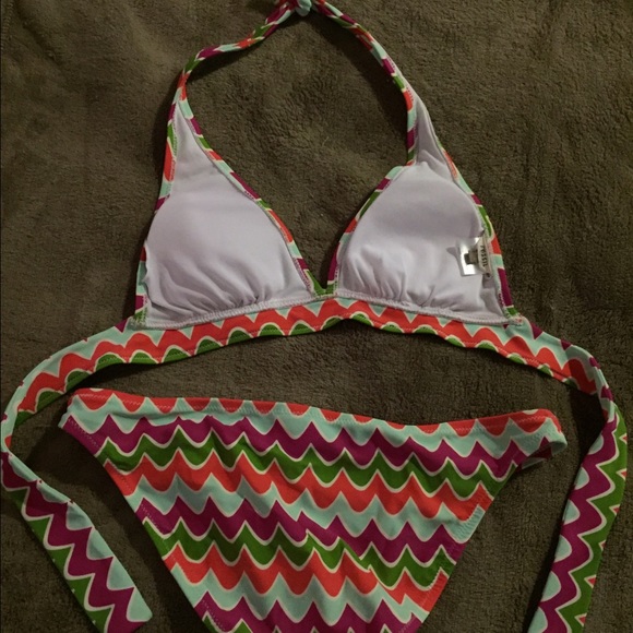 Fossil swimsuit, size medium, worn 1x!👙 - Picture 2 of 3