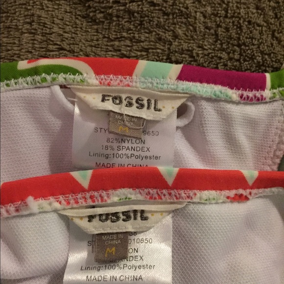 Fossil swimsuit, size medium, worn 1x!👙 - Picture 3 of 3