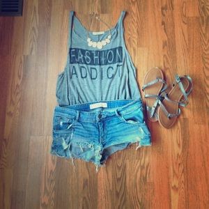 Fashion addict tank