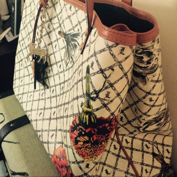 L.A.M.B large tote in excellent condition