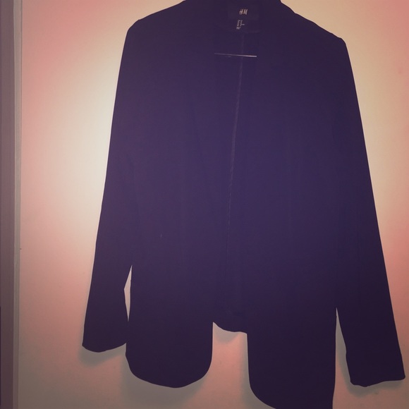Lightweight black blazer