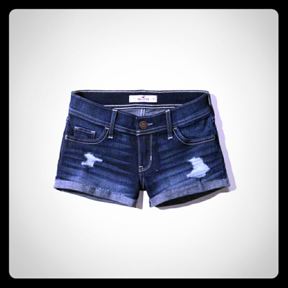 Size 1 new with tags Hollister shorts