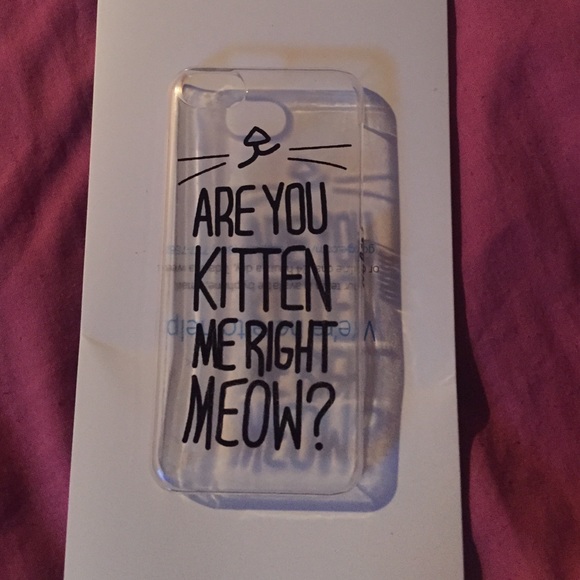 Aeropostale Accessories - iPhone 5c case