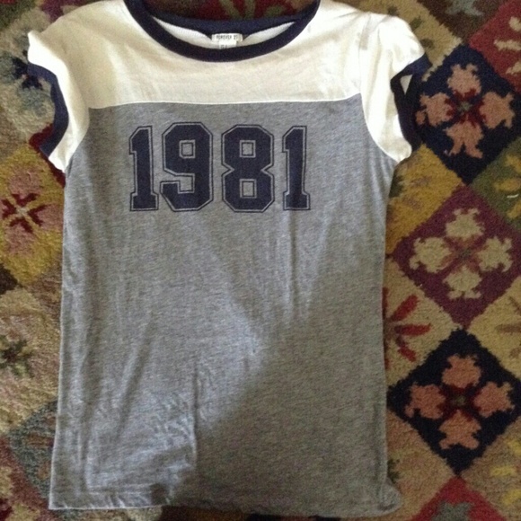 Forever 21 1981 shirt