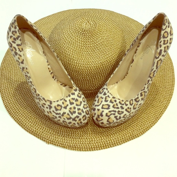 BOGO half off!! Leopard Heels!