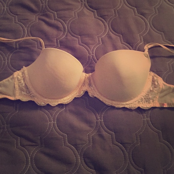 Cream 34C bra from VS