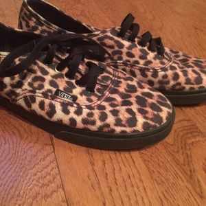 Cheetah vans size 8.5