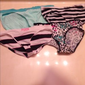 4 pair of Victoria's secrets panties