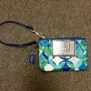 Coach Poppy Wristlet