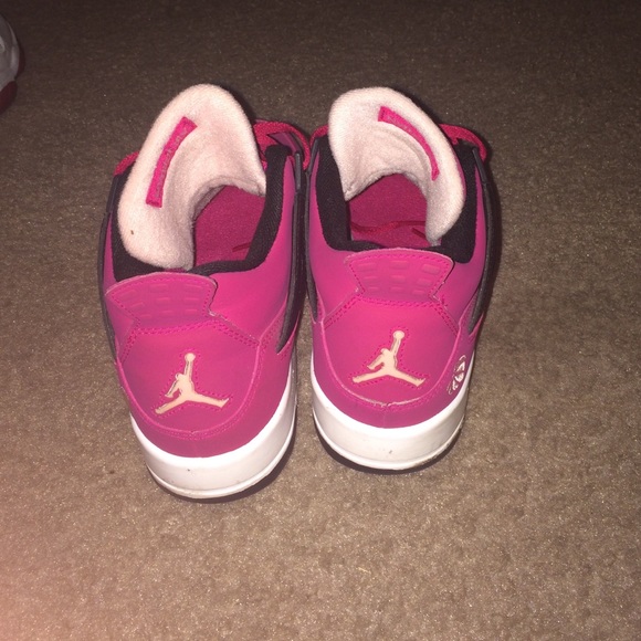 cherry 4s - Picture 3 of 3